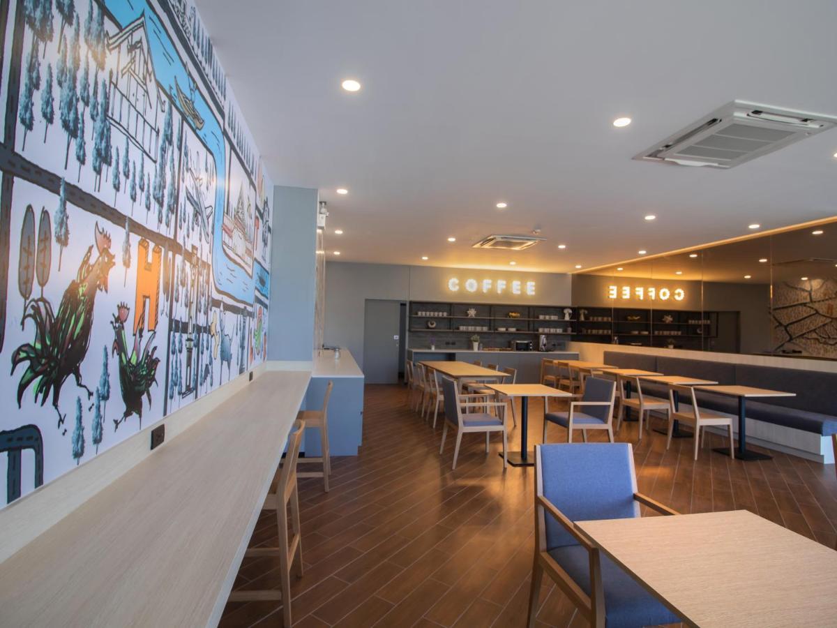 Fortune D Hotel Phitsanulok Exteriör bild